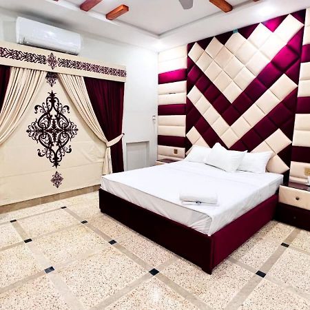 Lavish Inn อิสลามาบัด ภายนอก รูปภาพ